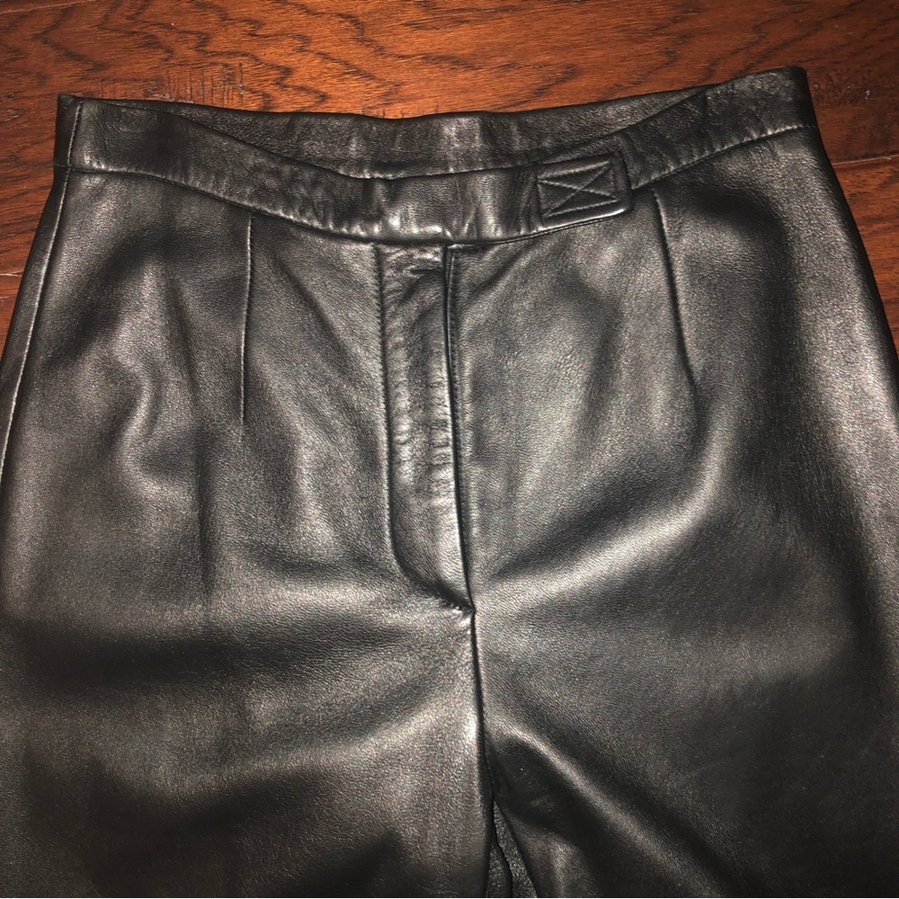 Jacqueline Ferrar Black Straight Leg Pants
